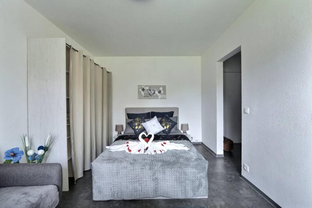 Studio Renov*Fibre*Parking 3 Min Gare De St-Louis Apartment Saint-Louis  Exterior photo